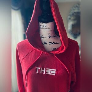 2/$20. “TOMMY HILFIGER” RED HOODIE SIZE L